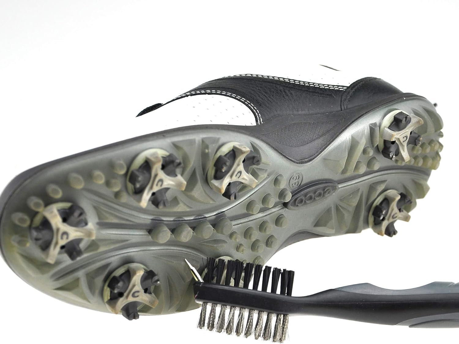 Microfiber Waffle Pattern Tri-Fold Golf Towel | Brush Tool Kit with Club Groove Cleaner, Retractable Extension Cord and Clip